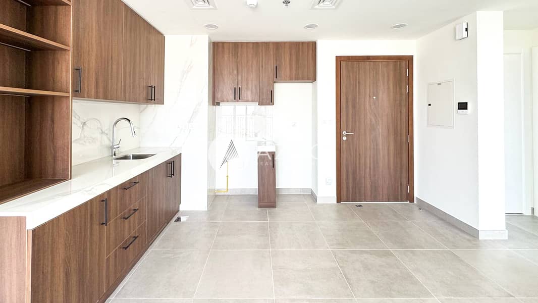 5 AZCO REAL ESTATE-9. jpg
