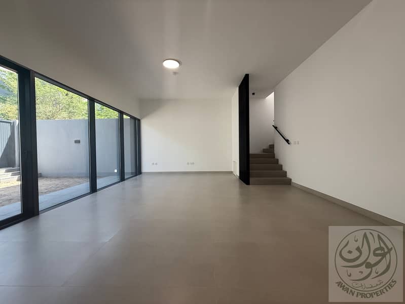 13 Robinia TH320 (9). JPG