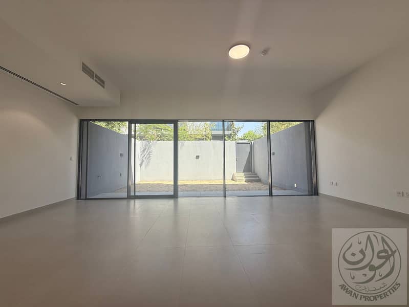 19 Robinia TH320 (15). JPG