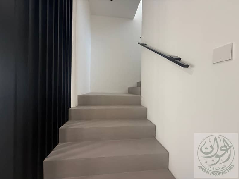 22 Robinia TH320 (18). JPG