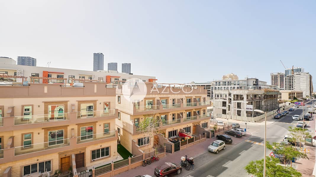 3 AZCO REAL ESTATE-8. jpg