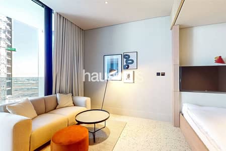Studio for Sale in Business Bay, Dubai - Vacant | rented 68k| Pristine | Negotiable
