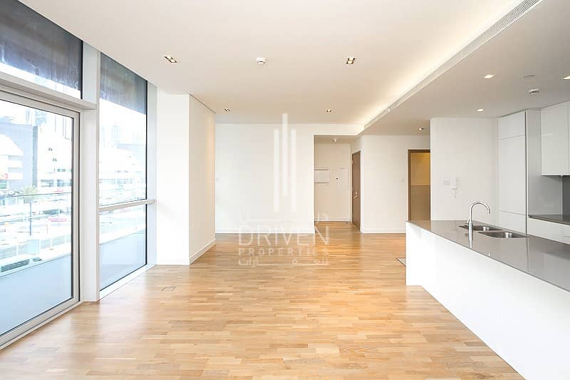 1 Bed with Bright Layout | Best Location 1 Bed with Bright Layout | Best Location