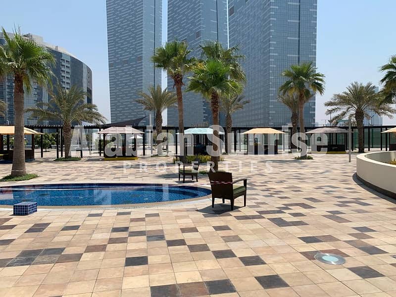9 Sun Tower 1BR, 805, Pool. jpg