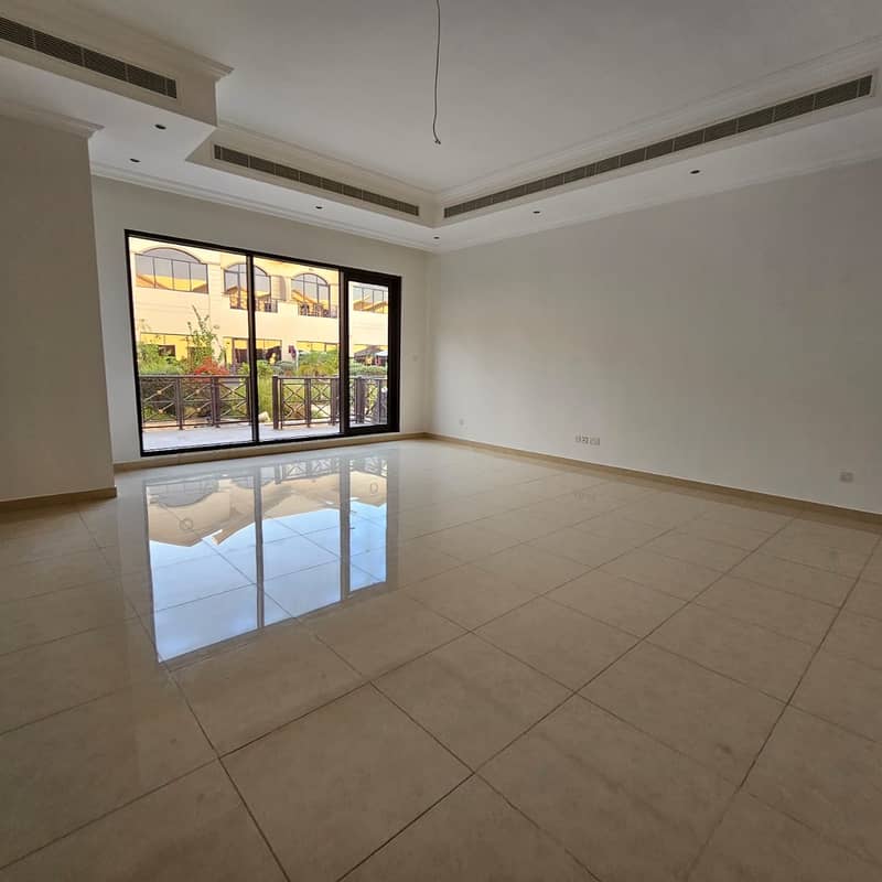 10 966ff51c-bb60-4dd3-8dd7-5f39d0af0724. JPG