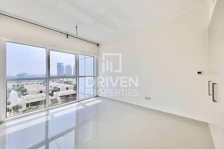 Studio for Sale in DAMAC Hills, Dubai - Golf View and Low Floor Unit | Vacant Soon