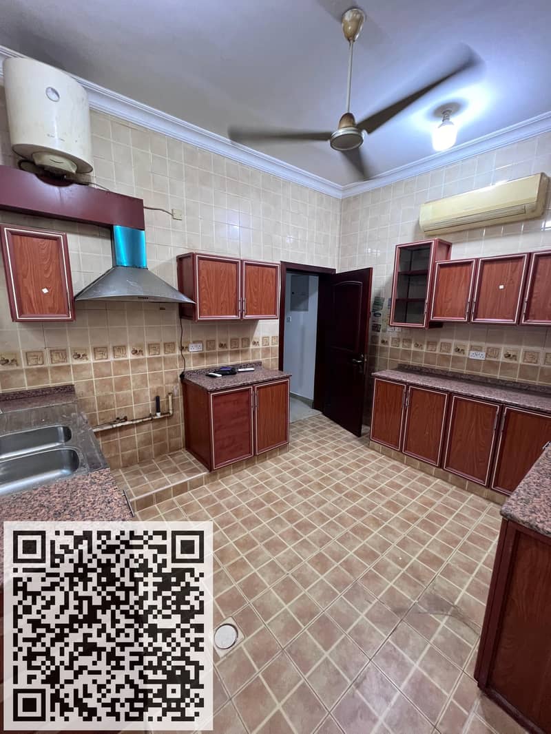11 409cdd79-d195-4db8-82cd-4e49bd0eec02. jpg