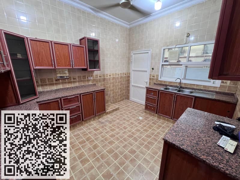 12 929ea25f-e50f-4232-8488-8e0d3ab705d6. jpg
