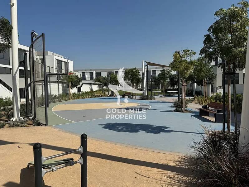 17 PARK. jpg