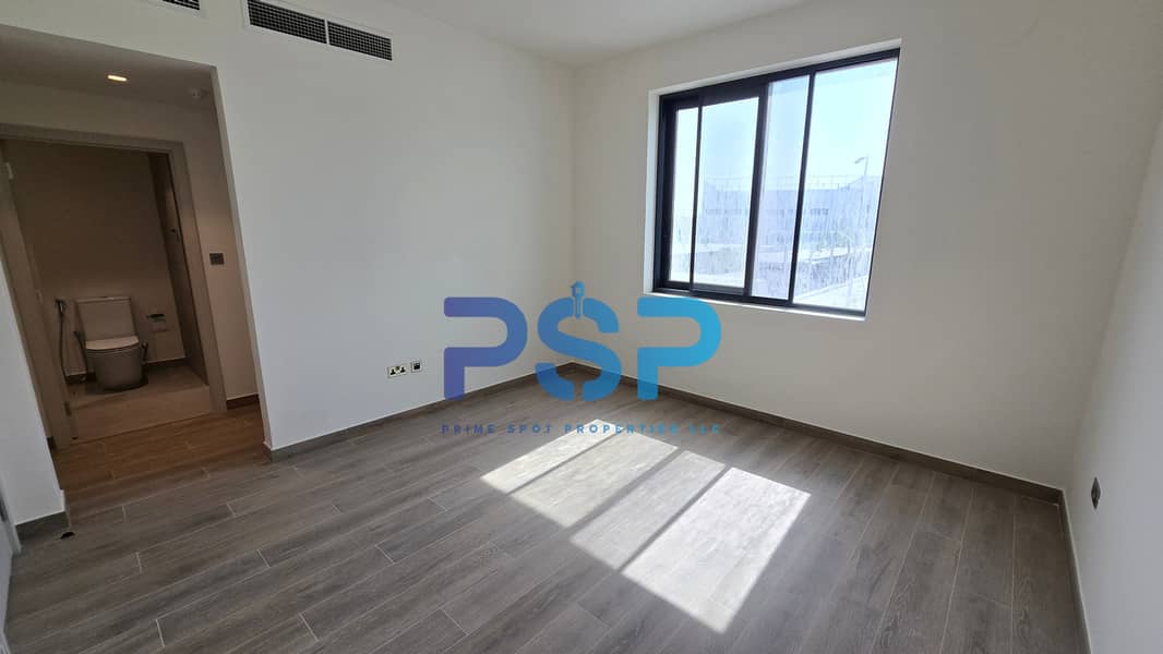 8 Bedroom 1. jpg