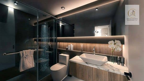 12 bathroom. jpg