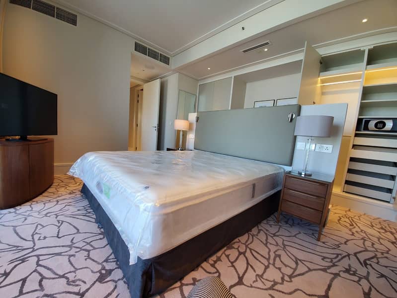 6 Best Priced Unit | High Floor | All bills included