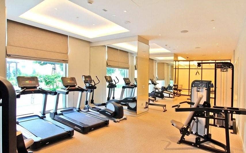 7 Best Priced Unit | High Floor | All bills included