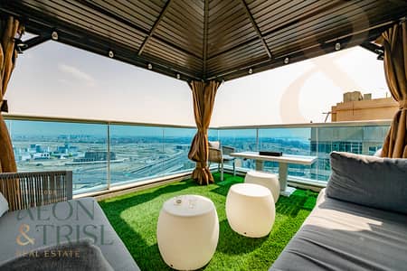 Spacious Penthouse | Marina View | Exclusive