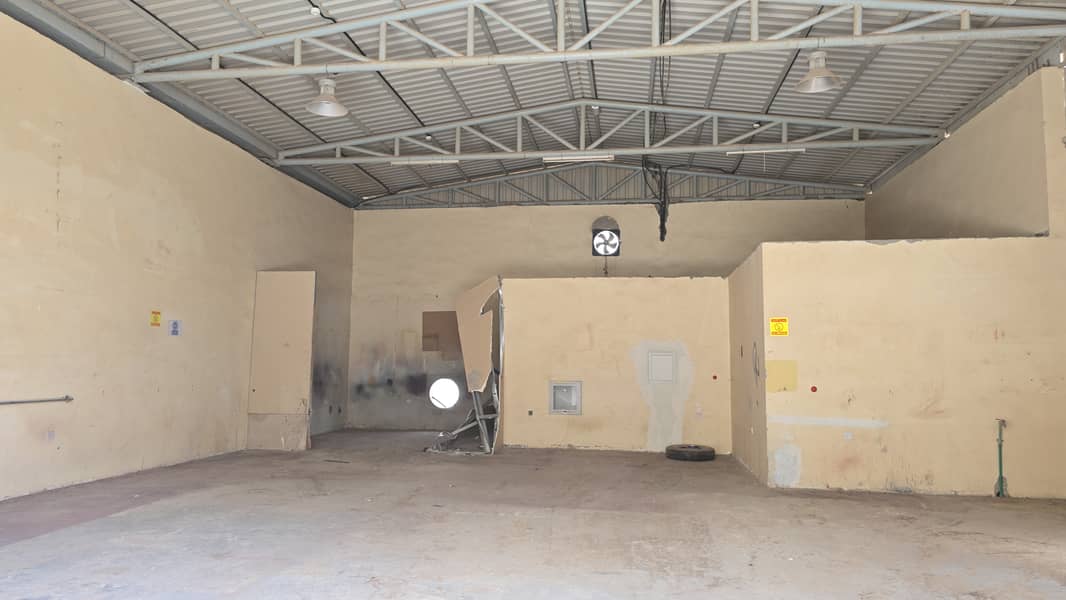 3 wh 2000 sqdt port (3). jpeg