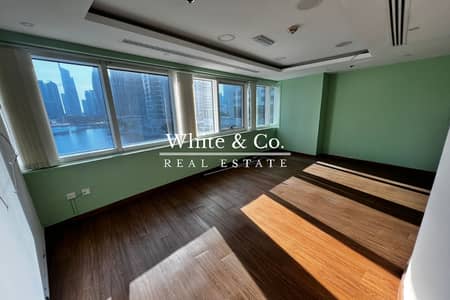 Office for Sale in Jumeirah Lake Towers (JLT), Dubai - Open Space | Lake View | Prime Location