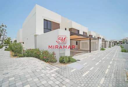 3 Bedroom Townhouse for Sale in Yas Island, Abu Dhabi - corner noyA TH. jpeg