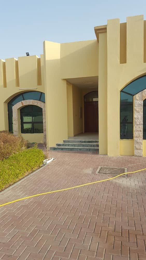 very nice villa for rent 4 master bed at alwarqaa very nice villa for rent 4 master bed at alwarqaa