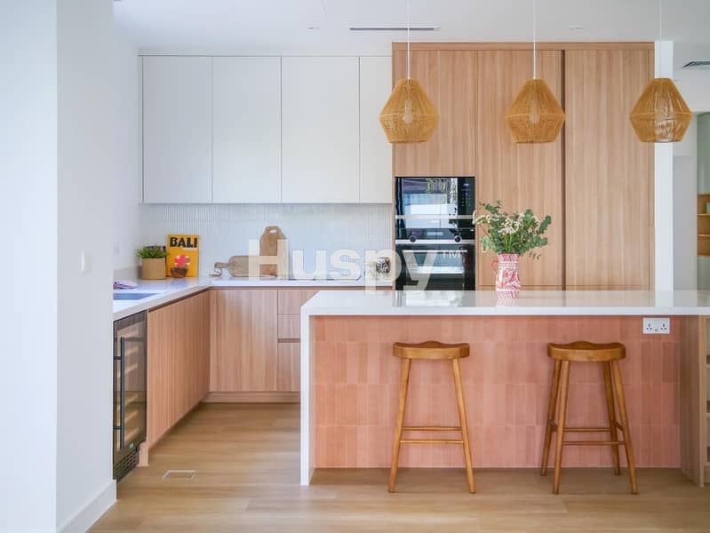 Hidden Gem | Upgraded | Vacant Now Hidden Gem | Upgraded | Vacant Now