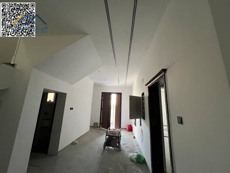 14 63ddd556-1106-46f8-9a0d-90694c06a091. jpg
