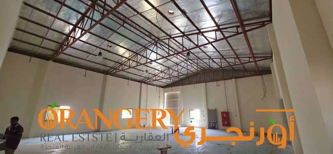 Warehouse in Affitto a Umm Al Thuoob, Umm Al Quwain - 20250415_102444. jpg