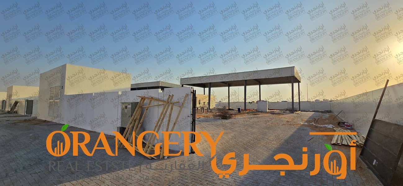 6 ORANGERY_YARD_06. png