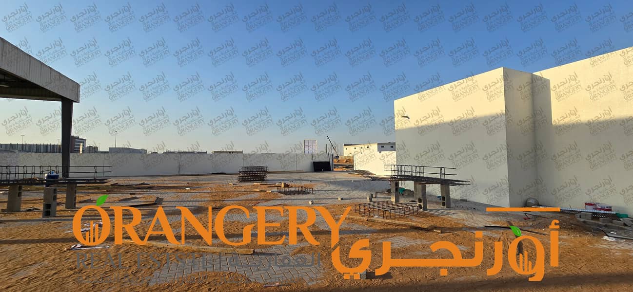 13 ORANGERY_YARD_12. png