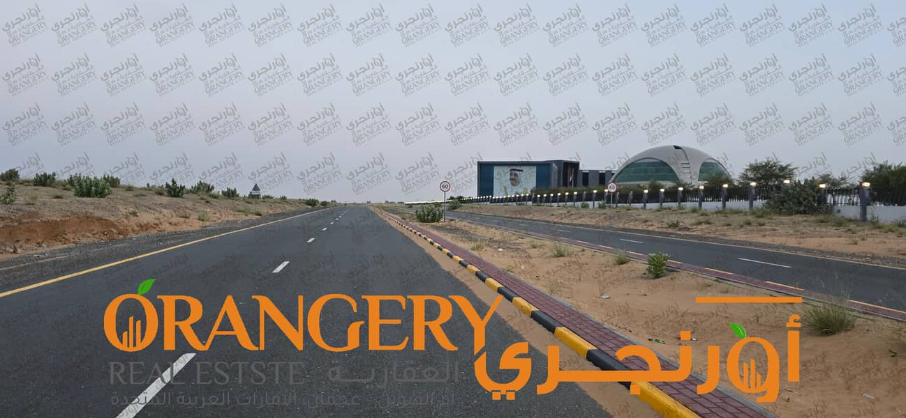 20 ORANGERY_FREEHOLD_54. png