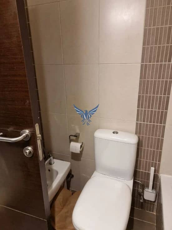 10 10. JPG