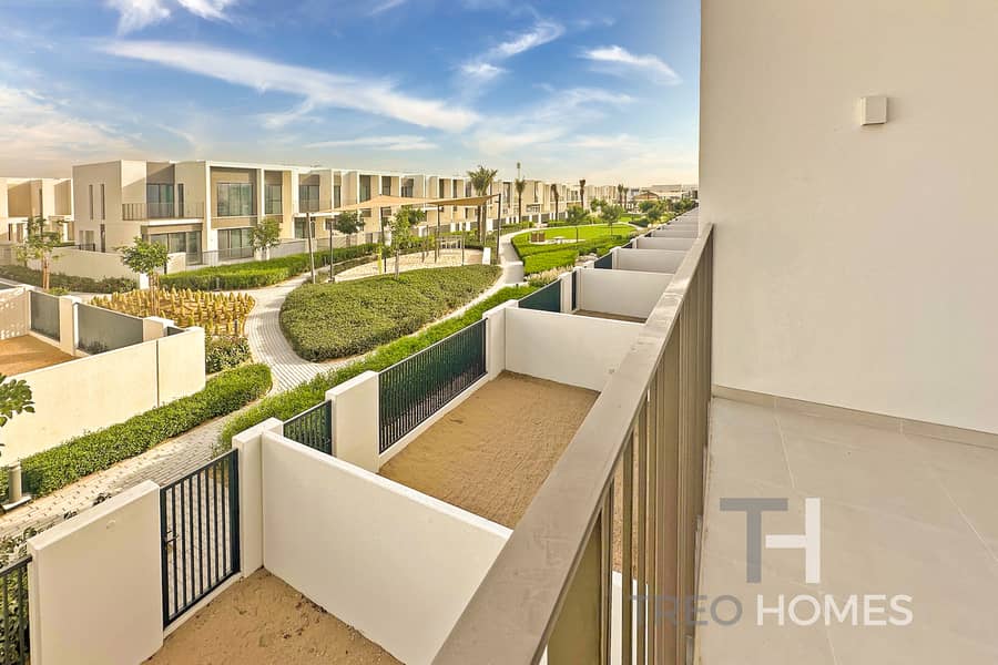 位于山谷小区,娜拉联排别墅 3 卧室的联排别墅 155000 AED - 11414330 位于山谷小区,娜拉联排别墅 3 卧室的联排别墅 155000 AED - 11414330