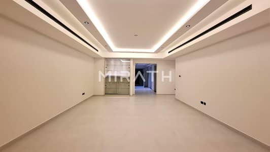 5 Bedroom Villa for Rent in Al Barsha, Dubai - 1fe11744-462e-4df0-ad28-c794217fbf31. jpeg