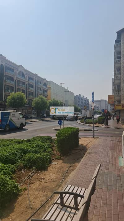 Shop for Rent in Al Karama, Dubai - e1acb878-f73b-4e96-9c90-e88c1b677fdd. jpg