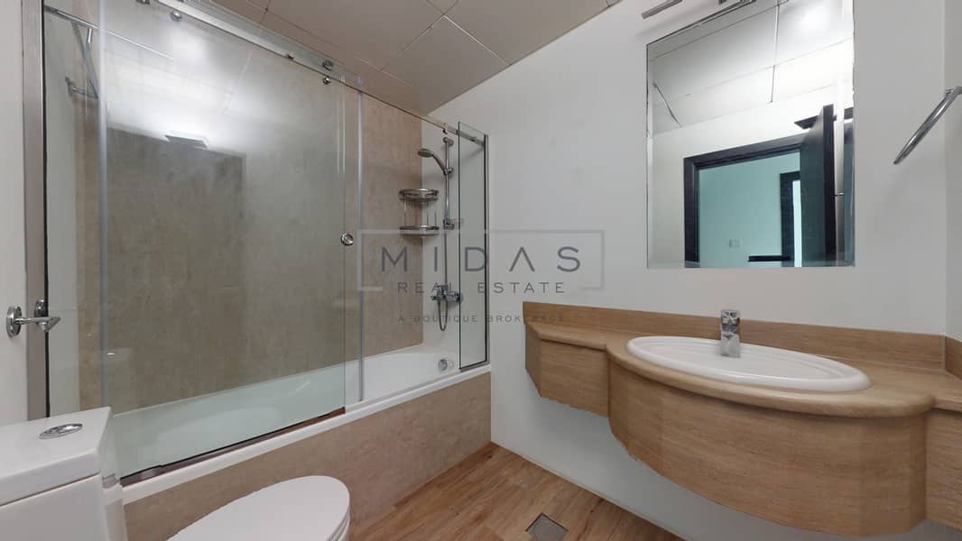 10 MIDAS-REAL-ESTATE-Princess-Tower-DUBAI-MARINA-04192025_095412. jpg