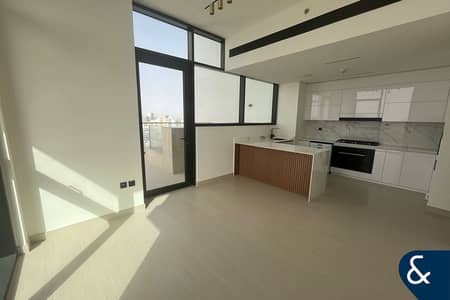 2 Bedroom Apartment for Sale in Jumeirah Village Circle (JVC), Dubai - Modern | Private Pool | Vacant On Transfer