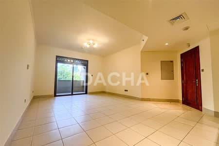 2 Bedroom Apartment for Rent in Downtown Dubai, Dubai - Chiller-Free | Spacious Layout | Burj Khalifa View