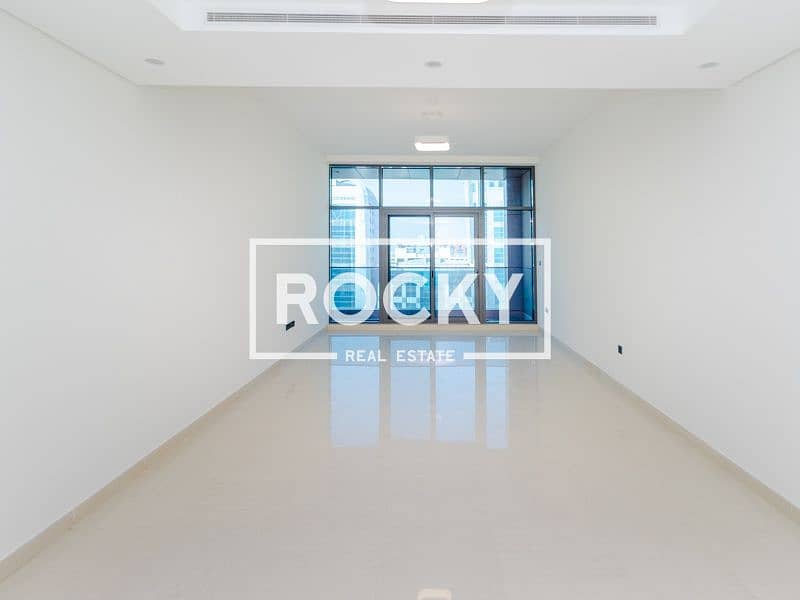 3 Rocky Real Estate - Al Rigga - Al Marfa Tower - Apartment (2 of 26). JPG