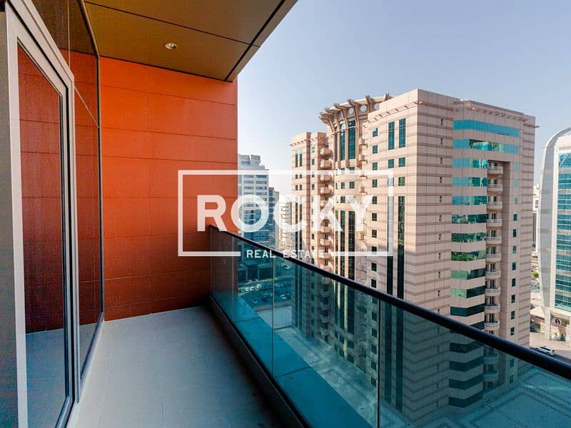 6 Rocky Real Estate - Al Rigga - Al Marfa Tower - Apartment (5 of 26). JPG