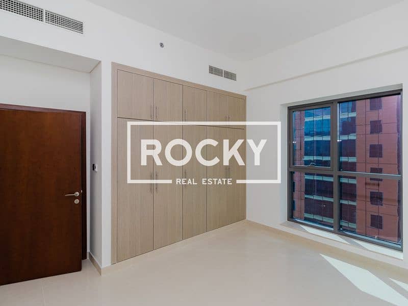 12 Rocky Real Estate - Al Rigga - Al Marfa Tower - Apartment (18 of 26). JPG