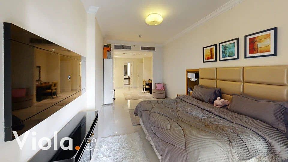 16 VAWDGMj3P4e-Bedroom. jpg