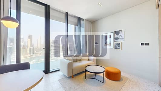 استوديو  للايجار في الخليج التجاري، دبي - UPSIDE-Living-The-Modern-Burj-Khalifa-Views-09122023_151516. jpg