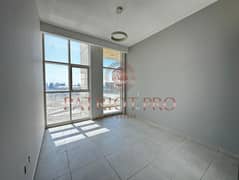 Lavish Apt | Close Kitchen | Modern and Contemporary