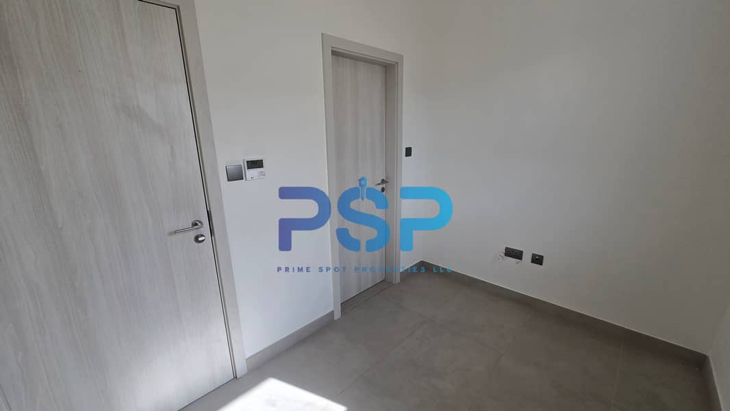 7 Maids room 1. jpg
