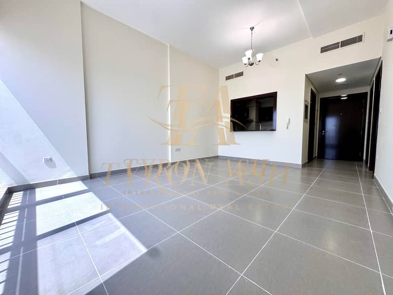 位于荔湾住宅区,马纳尔景观公寓大楼 1 卧室的公寓 63000 AED - 11376991 位于荔湾住宅区,马纳尔景观公寓大楼 1 卧室的公寓 63000 AED - 11376991