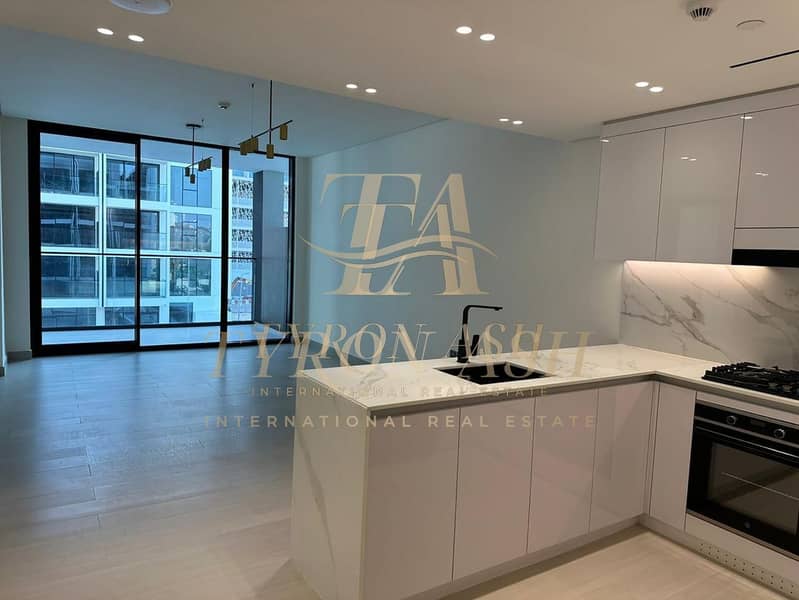 Spacious | Multiple Cheques | Ready to Move in