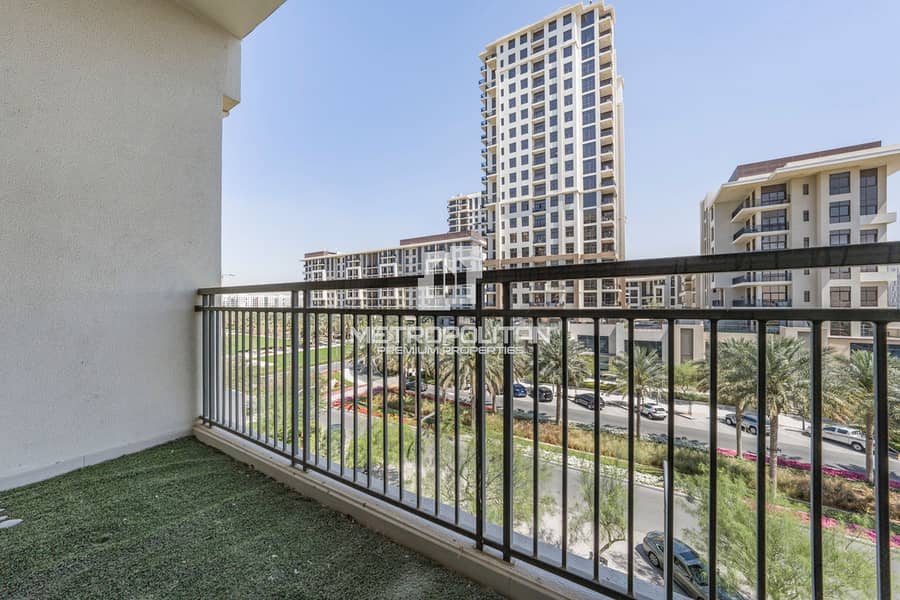 ROI Potential | Great Location | Vacant ROI Potential | Great Location | Vacant
