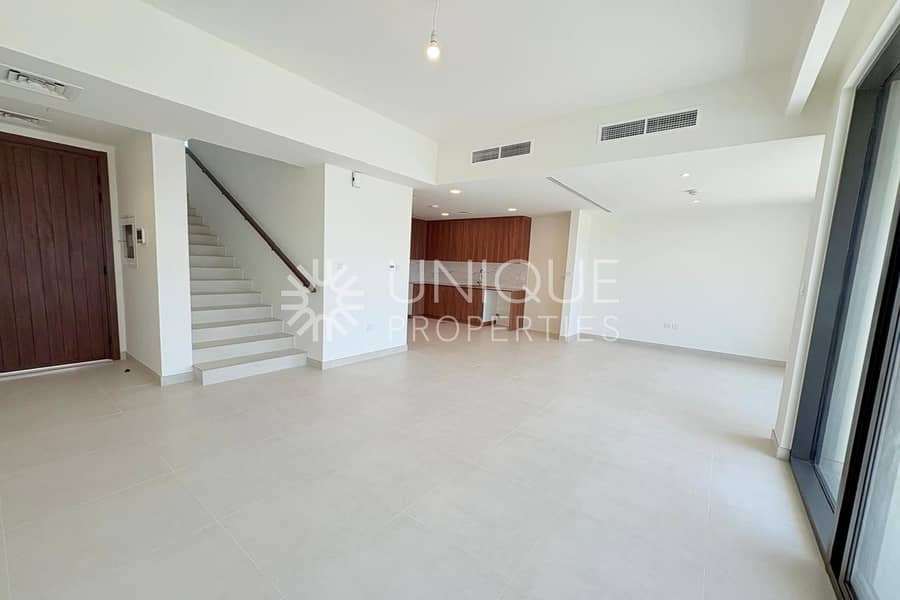 位于城市广场,马哈联排别墅 3 卧室的联排别墅 2750000 AED - 11312449 位于城市广场,马哈联排别墅 3 卧室的联排别墅 2750000 AED - 11312449