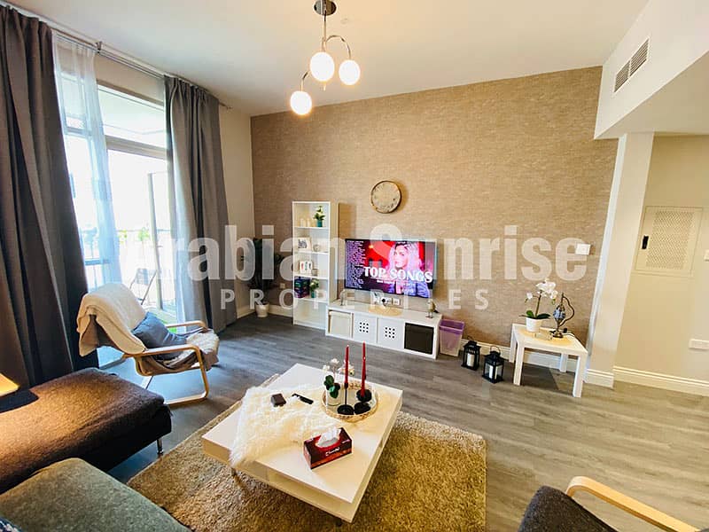 2 Reflection-B-1107-1BR-Living-3. jpg