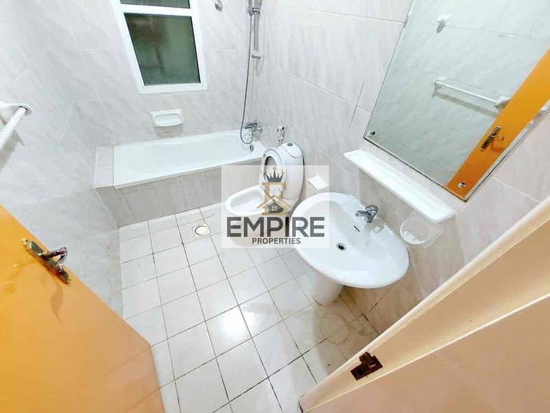 19 9376b877-0baf-4462-b49a-2d220092e2ba. jpg