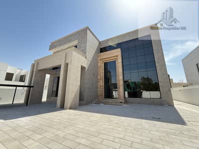 Contemporary Villa | Brand New | Garden Area