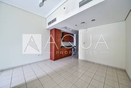 Luxurious /Upgrade /High Floor Lake View Luxurious /Upgrade /High Floor Lake View